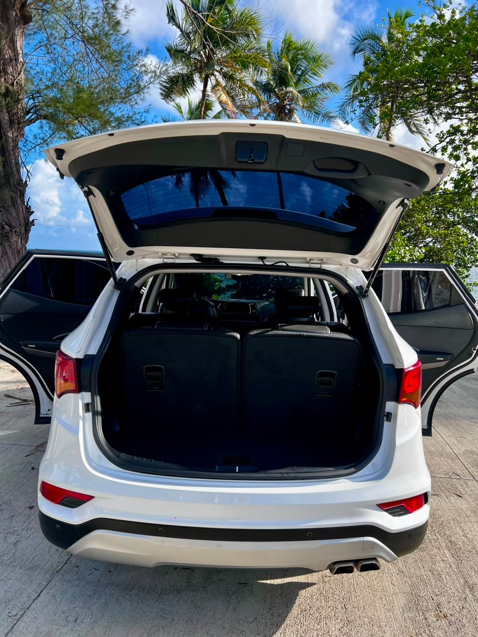 HYUNDAI SANTA FE 2016