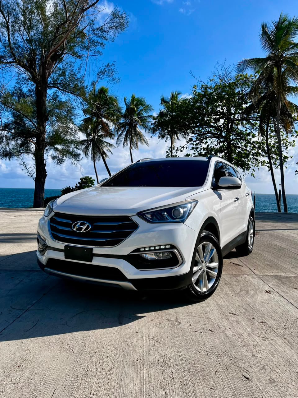 HYUNDAI SANTA FE 2016